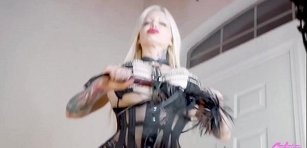  Sabrina Sabrok Polisex lesbian